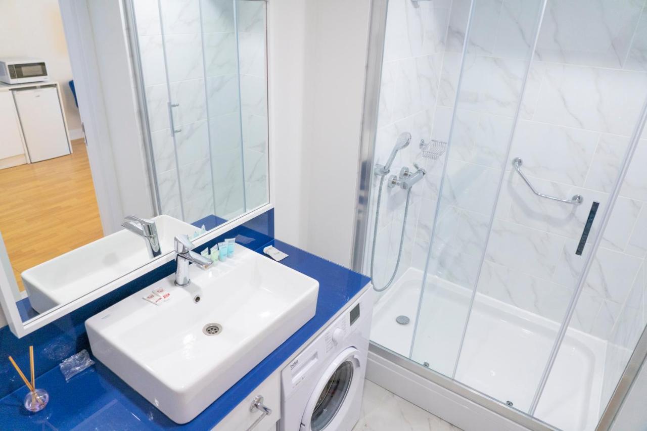 Orbi Sea View Apartment Батуми Экстерьер фото