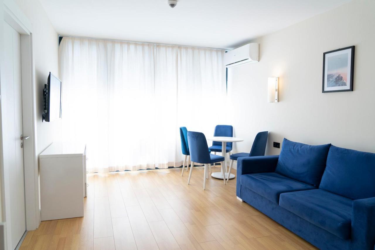 Orbi Sea View Apartment Батуми Экстерьер фото